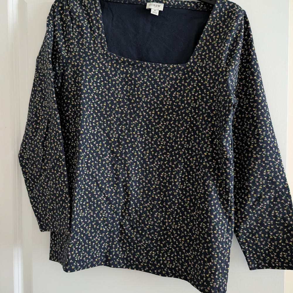 ACME Women's Floral Black Top